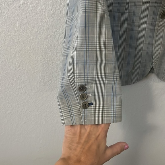 Cole Haan Men's Blazer in Gray Check Pattern - Picture 4 of 8